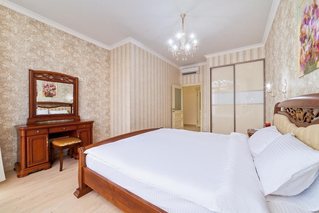 Apartment Pearl Of Arcadia 敖德萨 外观 照片
